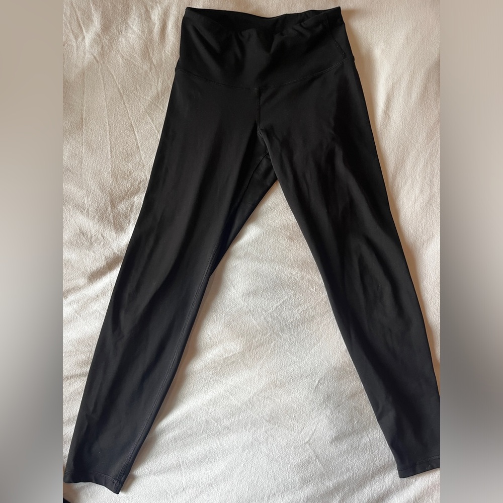Black Old Navy Elevate Leggings